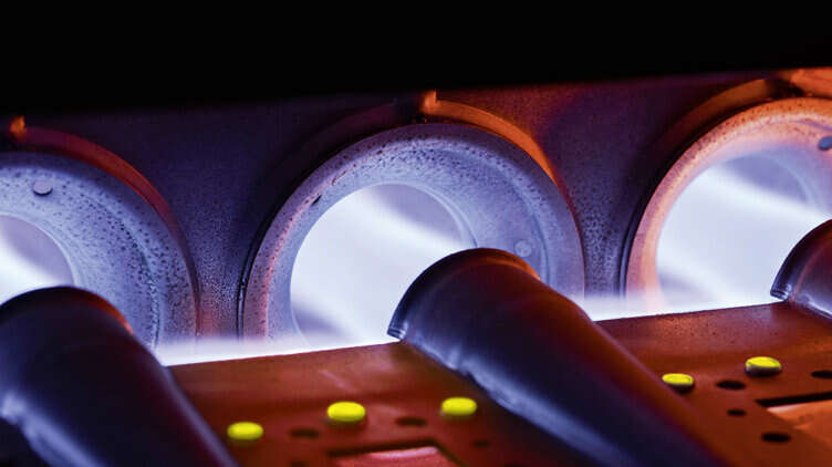 Forno industrial com queimador FRELSER